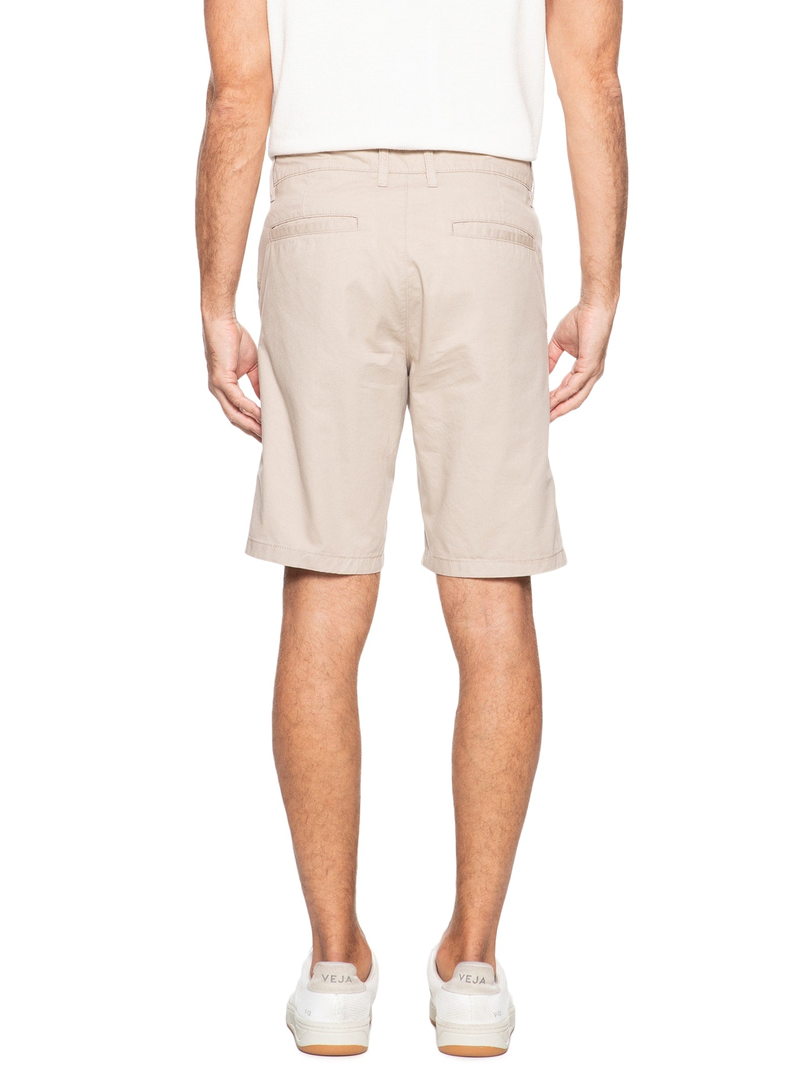 Bermuda Masculina Chino Sarja Tinturada - Bege - Imagem 4