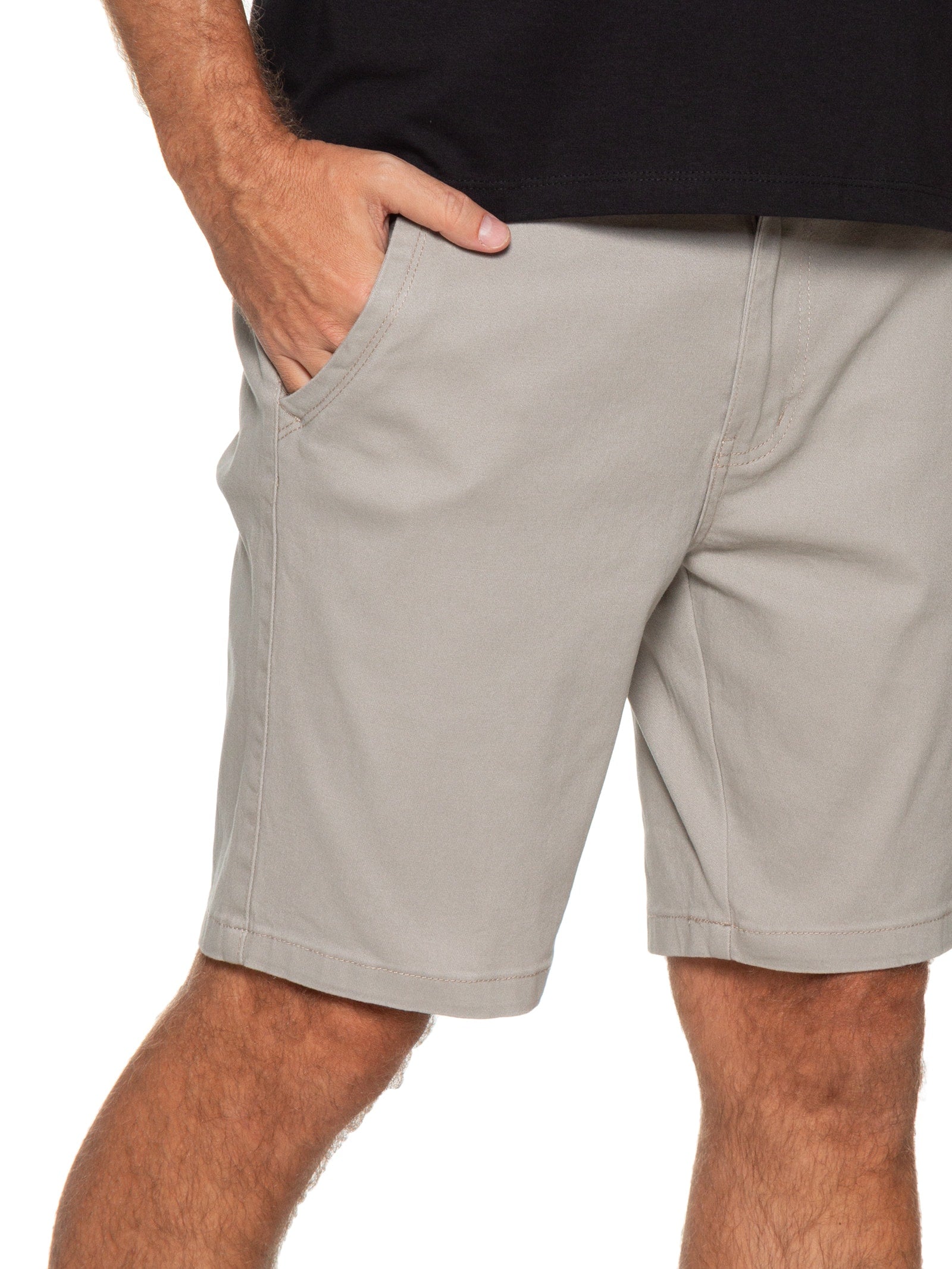 Bermuda Masculina Color Chino Curta Sarja Reat - Bege - Imagem 5